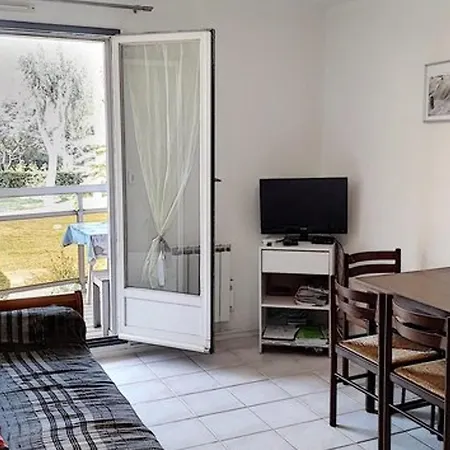 Apartment T2 Proche Plages Et Commerces Avec Garage A - Fr-1-610-60 Bormes-les-Mimosas